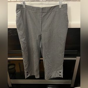 Women’s, Pants, Capri, Alfred Dunner, size 14, Black White checkered